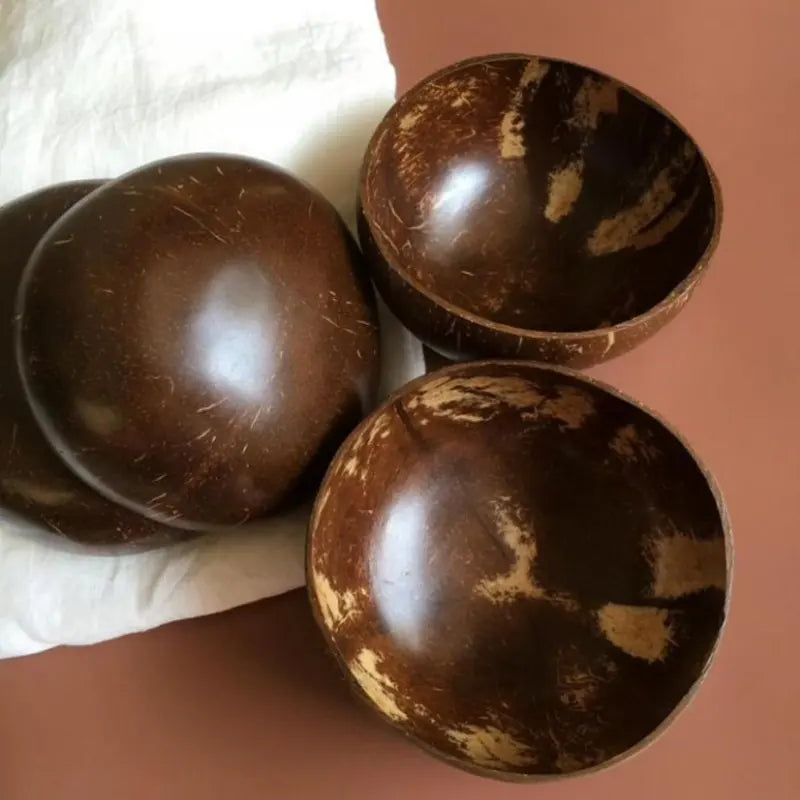 100% coconut shell bowls